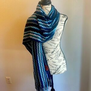 Missoni blue zigzag pattern wool blend scarf
